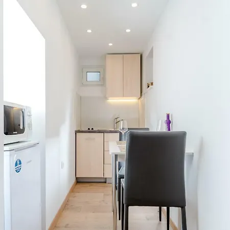 Lägenhet 2 Apartmans 