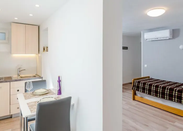 2 Apartmans 